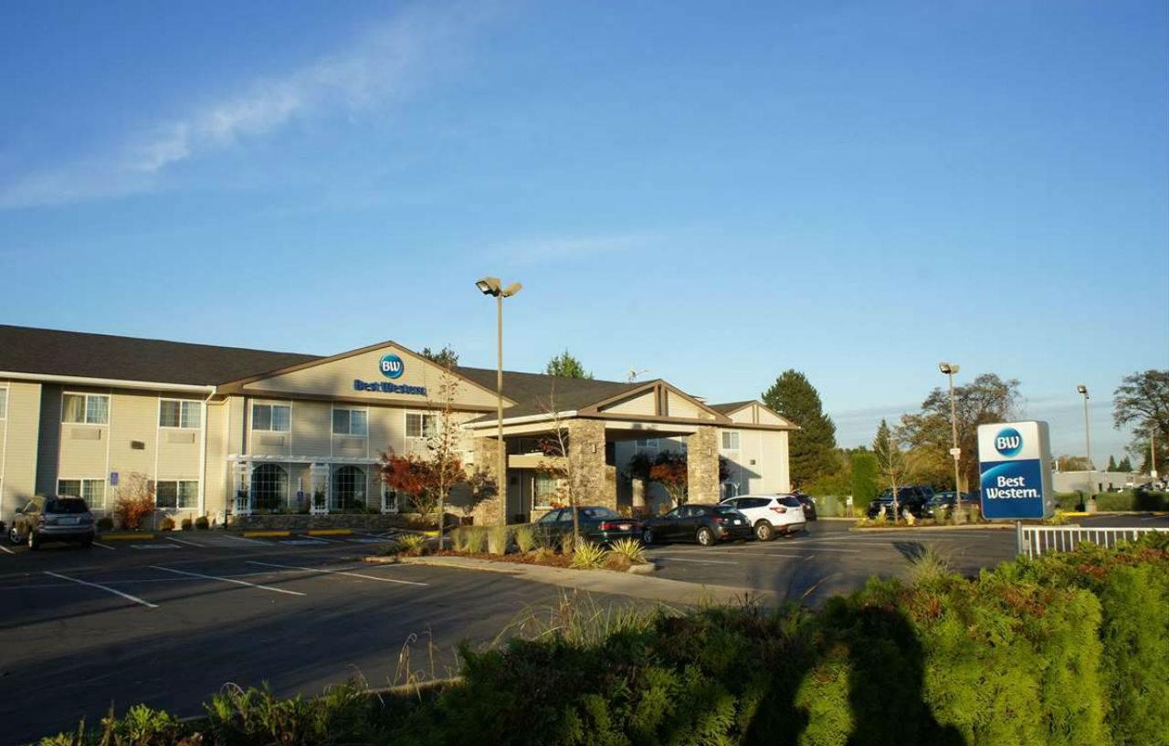 Best Western University Inn And Suites Forest Grove Exteriér fotografie